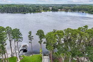 3217 Stoneybrook Ln, Tampa, FL 33618 - Photo 33