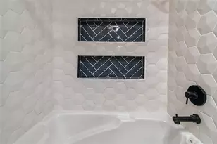 3217 Stoneybrook Ln, Tampa, FL 33618 - Photo 71