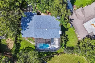 3217 Stoneybrook Ln, Tampa, FL 33618 - Photo 85