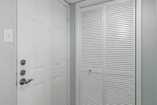 3211 W Swann Ave, Tampa, FL 33609 - Photo 7