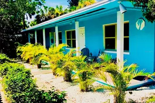 412 73rd Ave, Saint Pete Beach, FL 33706 - Photo 1