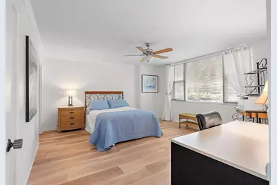 700 Beach Drive NE #102, Saint Petersburg, FL 33701 - Photo 15