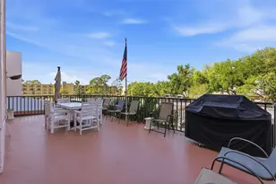 8174 Terrace Garden Dr N, Saint Petersburg, FL 33709 - Photo 55