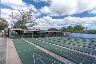 8174 Terrace Garden Dr N, Saint Petersburg, FL 33709 - Photo 21