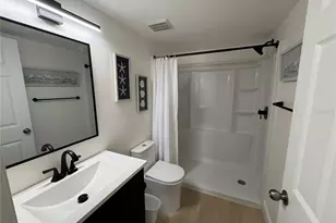 2571 Cyprus Dr, Palm Harbor, FL 34684 - Photo 23