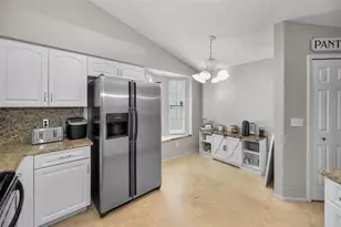 3678 Amelia Way, Palm Harbor, FL 34684 - Photo 13