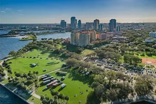 1100 N Shore Dr NE, Saint Petersburg, FL 33701 - Photo 41