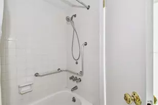 5095 Bay St NE, Saint Petersburg, FL 33703 - Photo 15