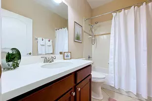 2018 Inverness Greens Dr, Sun City Center, FL 33573 - Photo 37