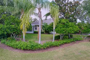 2018 Inverness Greens Dr, Sun City Center, FL 33573 - Photo 43