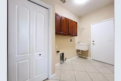 2018 Inverness Greens Drive #2018, Sun City Center, FL 33573 - Photo 23