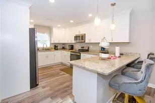 1504 Hallam Dr, Lakeland, FL 33813 - Photo 13