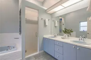 1251 Rambling Vine Ct, Trinity, FL 34655 - Photo 25