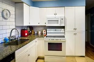 2106 25th Ave W, Bradenton, FL 34205 - Photo 15