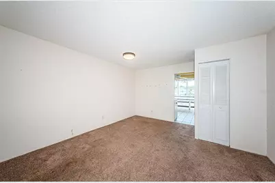 4895 Bay Street NE #211, Saint Petersburg, FL 33703 - Photo 5