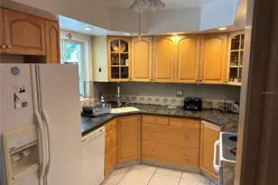 10172 63rd Ave, Seminole, FL 33772 - Photo 7