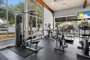 2700 Coconut Bay Ln, Sarasota, FL 34237 - Photo 45