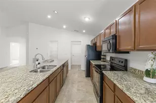 13241 Meadow Golf Ave, Hudson, FL 34669 - Photo 9