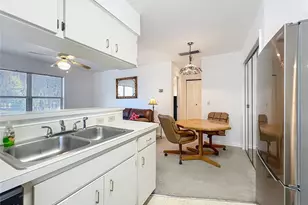 843 SE Mayo Dr, Crystal River, FL 34429 - Photo 15