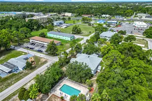 843 SE Mayo Dr, Crystal River, FL 34429 - Photo 25