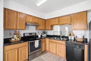 31139 Masena Dr, Wesley Chapel, FL 33545 - Photo 17