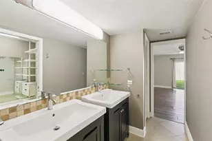 210 Eric Ct, Oldsmar, FL 34677 - Photo 25