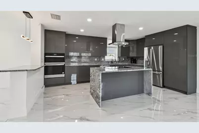 8708 Thornwood Lane, Tampa, FL 33615 - Photo 13