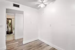 883 Sky Loch Dr S, Dunedin, FL 34698 - Photo 19