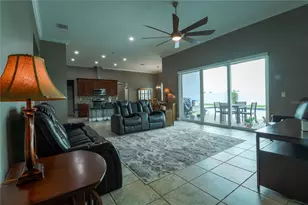 5054 Lake Toscana Dr, Wimauma, FL 33598 - Photo 13