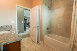 5054 Lake Toscana Dr, Wimauma, FL 33598 - Photo 25