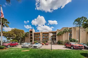 90 S Highland Ave, Tarpon Springs, FL 34689 - Photo 1