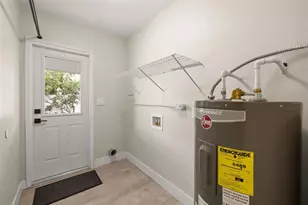 260 46th St N, Saint Petersburg, FL 33713 - Photo 23