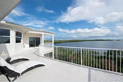 1661 Sea Breeze Drive, Tarpon Springs, FL 34689 - Photo 49