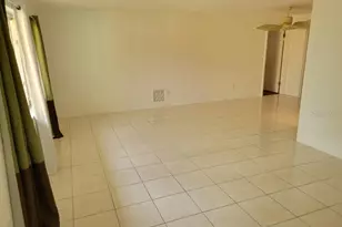 315 S Tessier Dr, Saint Pete Beach, FL 33706 - Photo 9