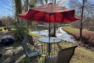 1042 N Sleepy Oak Dr, Wesley Chapel, FL 33543 - Photo 25