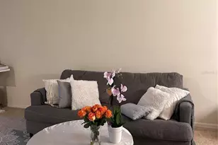 1042 Sleepy Oak Dr, Wesley Chapel, FL 33543 - Photo 17