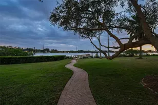 948 Riverside Ridge Rd, Tarpon Springs, FL 34688 - Photo 77