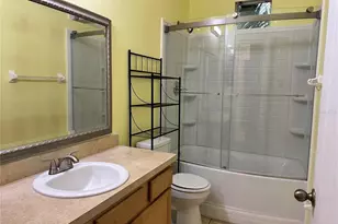 1608 Rydell Ln, Plant City, FL 33563 - Photo 9