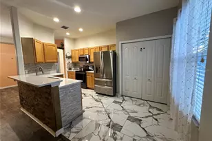 1608 Rydell Ln, Plant City, FL 33563 - Photo 7