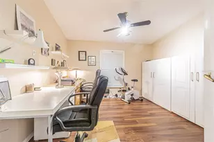 37654 Neukom Ave, Zephyrhills, FL 33541 - Photo 19