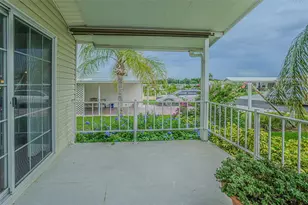37654 Neukom Ave, Zephyrhills, FL 33541 - Photo 5