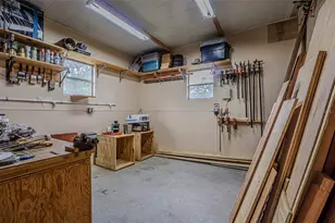 37654 Neukom Ave, Zephyrhills, FL 33541 - Photo 37