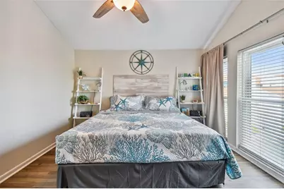 315 Medallion Boulevard #E, Madeira Beach, FL 33708 - Photo 39