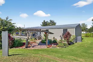 4416 Pippin Rd, Plant City, FL 33567 - Photo 7