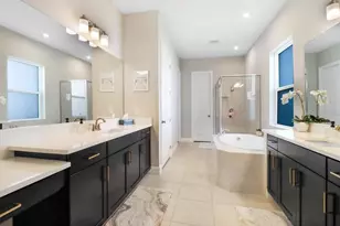 4025 Bonfire Dr, Odessa, FL 33556 - Photo 17