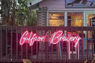 1521 60th St S, Gulfport, FL 33707 - Photo 57