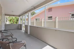 1521 60th St S, Gulfport, FL 33707 - Photo 43