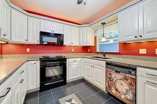 108 Indian Rocks Road S, Belleair Bluffs, FL 33770 - Photo 19