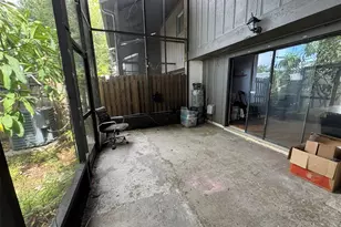 2811 S Pines Dr, Largo, FL 33771 - Photo 9