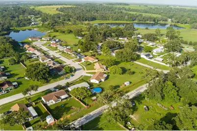 8429 Jacqueline Court, Zephyrhills, FL 33541 - Photo 9